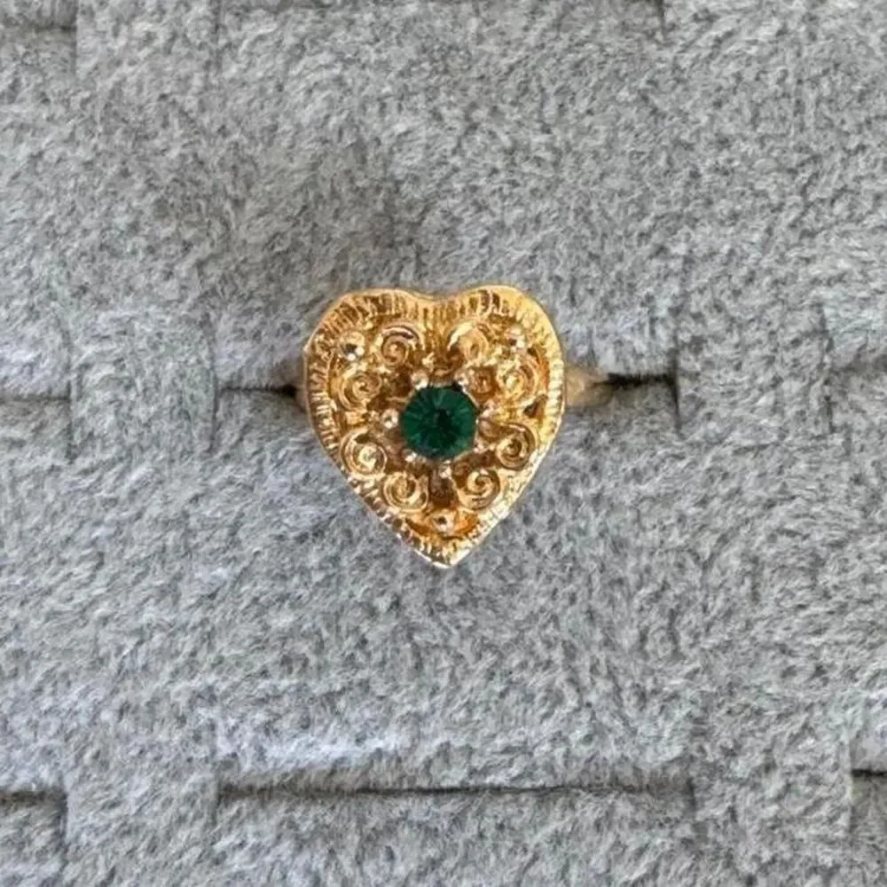 Unbranded Women's Gold and Green Jewellery